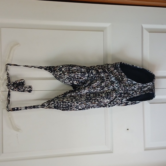 Badgley Mischka Other - Badgley Mischka wrap halter one piece tankini swimsuit - 10 - brown/black